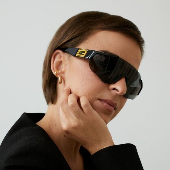 Fendi Accessories - NEW FENDI UNISEX BLACK SUNGLASSES, MASK EYEWEAR FENDI